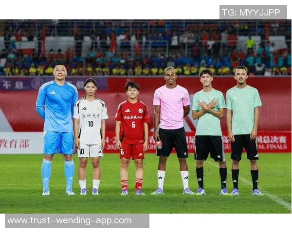 申鑫足球队员名单详解与分析了解每位球员的特点与贡献