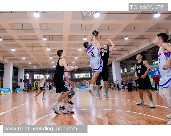 篮球赛胜利的背后团队合作与坚持不懈的精神成就辉煌时刻 篮球赛胜利的背后团队合作与坚持不懈的精神成就辉煌时刻